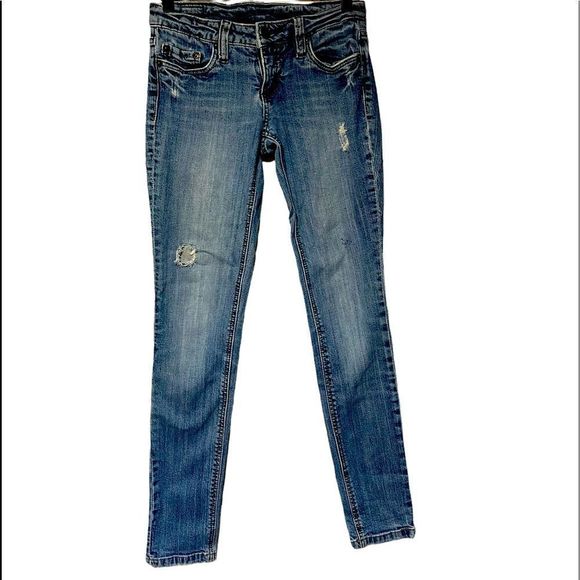 Refuge Distressed Denim 3L - Picture 1 of 13